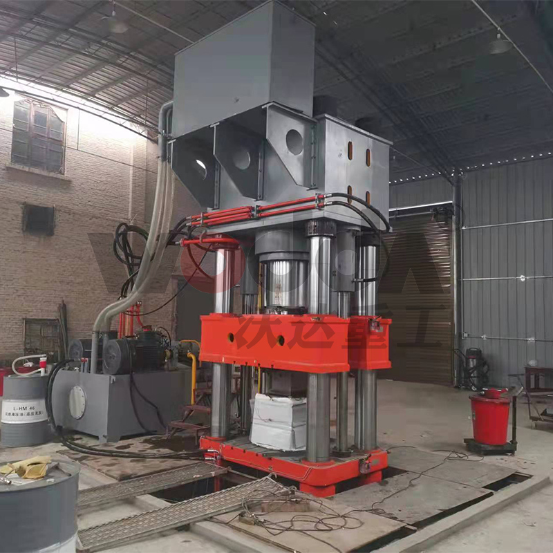 500噸匣缽液壓機(jī)客戶(hù)現(xiàn)場(chǎng)