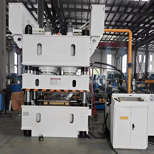 2400噸不銹鋼門板壓花機(jī)