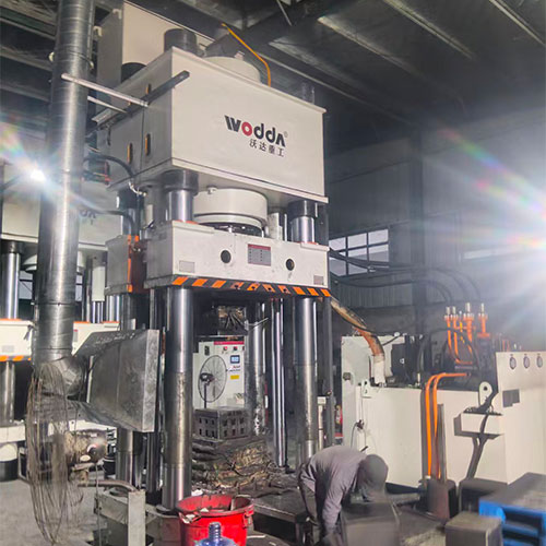 500噸石墨匣缽液壓機(jī)