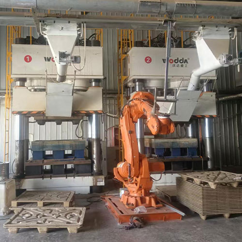 1600噸木屑托盤生產(chǎn)線