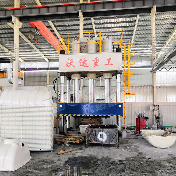 1000噸SMC玻璃鋼風(fēng)機(jī)罩化糞池成型液壓機(jī) 1000噸SMC玻璃鋼風(fēng)機(jī)罩化糞池成型液壓機(jī)