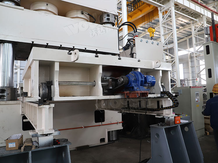 3000噸液壓機(jī)移動工作臺 3000噸液壓機(jī)移動工作臺