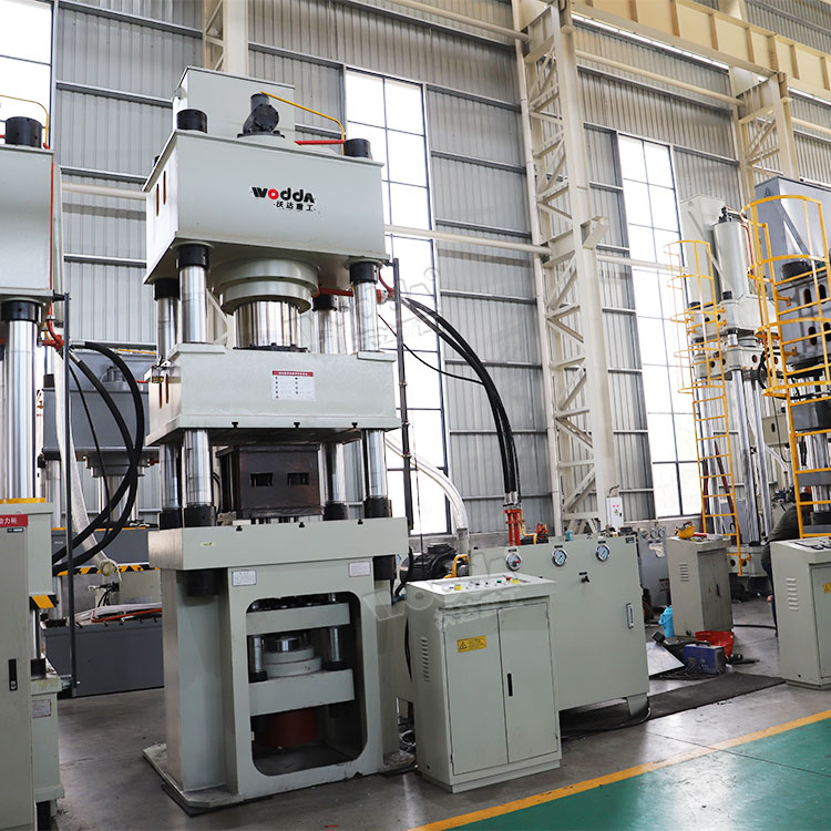 500噸四柱拉伸機(jī) 500噸四柱拉伸機(jī)