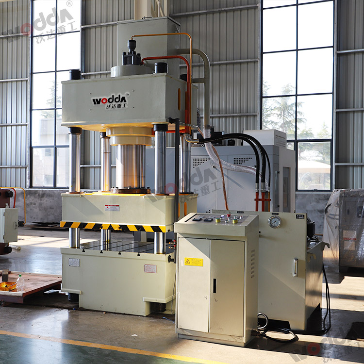 300噸四柱液壓機 300噸四柱液壓機