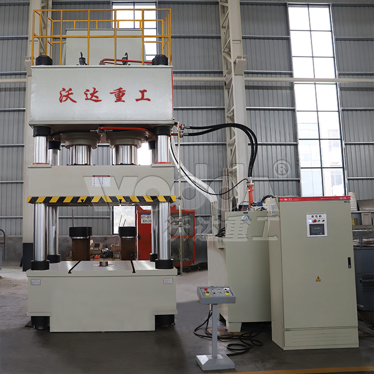 800噸塑料托盤(pán)液壓機(jī) 800噸塑料托盤(pán)液壓機(jī)