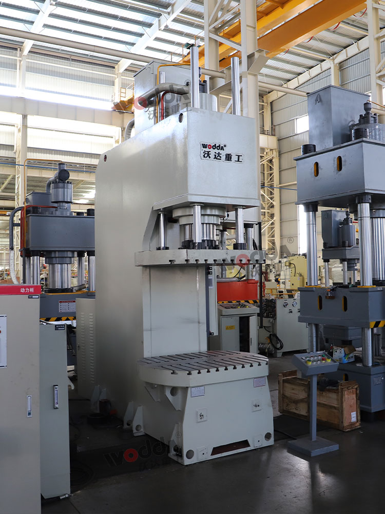 250噸單柱校正壓裝壓力機(jī) 250噸單柱校正壓裝壓力機(jī)