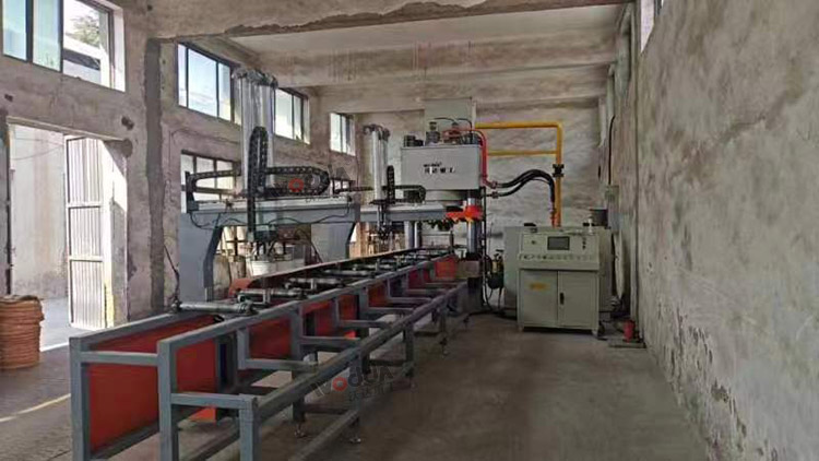 500噸錨桿托盤(pán)自動(dòng)化生產(chǎn)線客戶現(xiàn)場(chǎng)