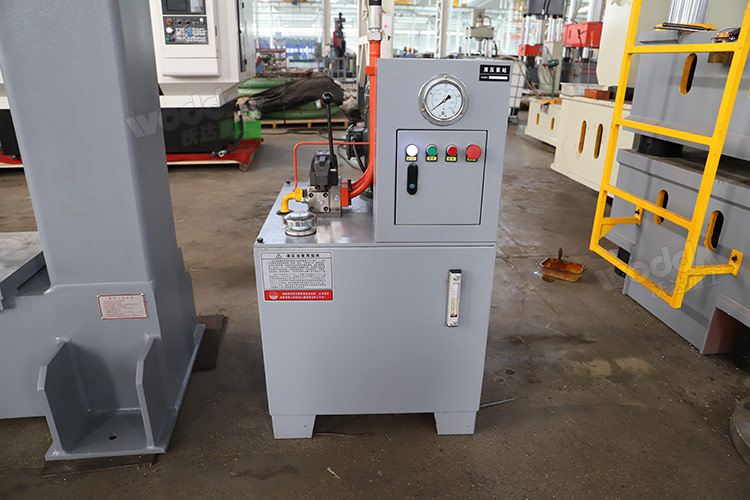 龍門液壓機配置 龍門液壓機配置