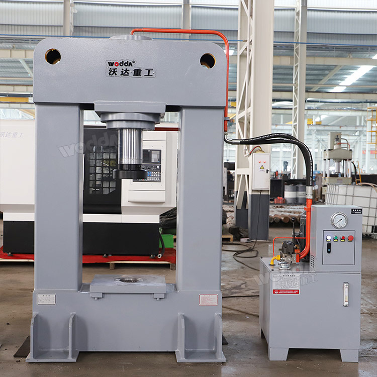 200噸龍門液壓機 200噸龍門液壓機