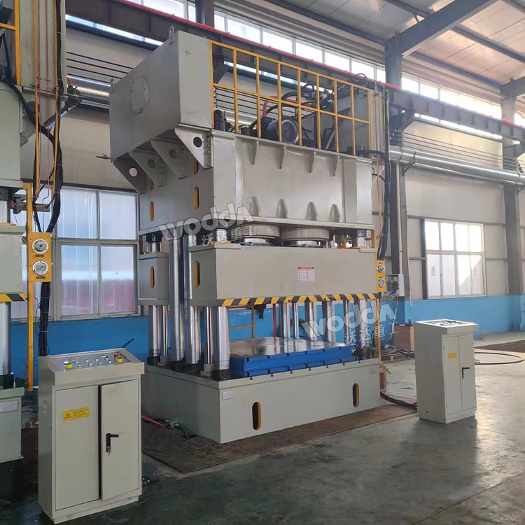 2000噸壓濾機(jī)濾板成型液壓機(jī)客戶(hù)現(xiàn)場(chǎng) 2000噸壓濾機(jī)濾板成型液壓機(jī)客戶(hù)現(xiàn)場(chǎng)