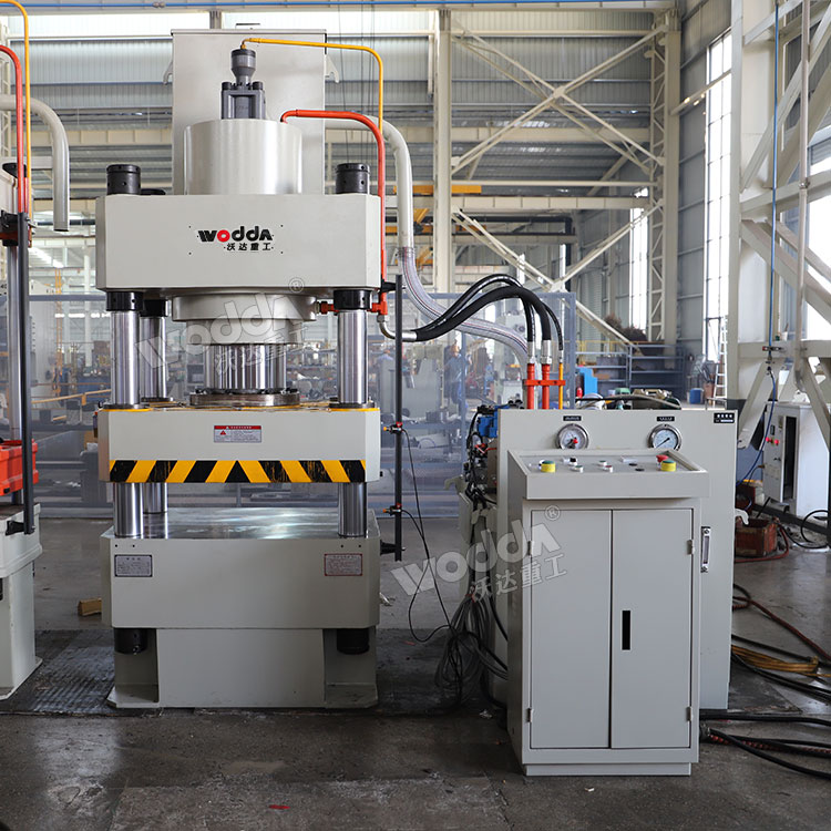 315噸四柱液壓機 315噸四柱液壓機