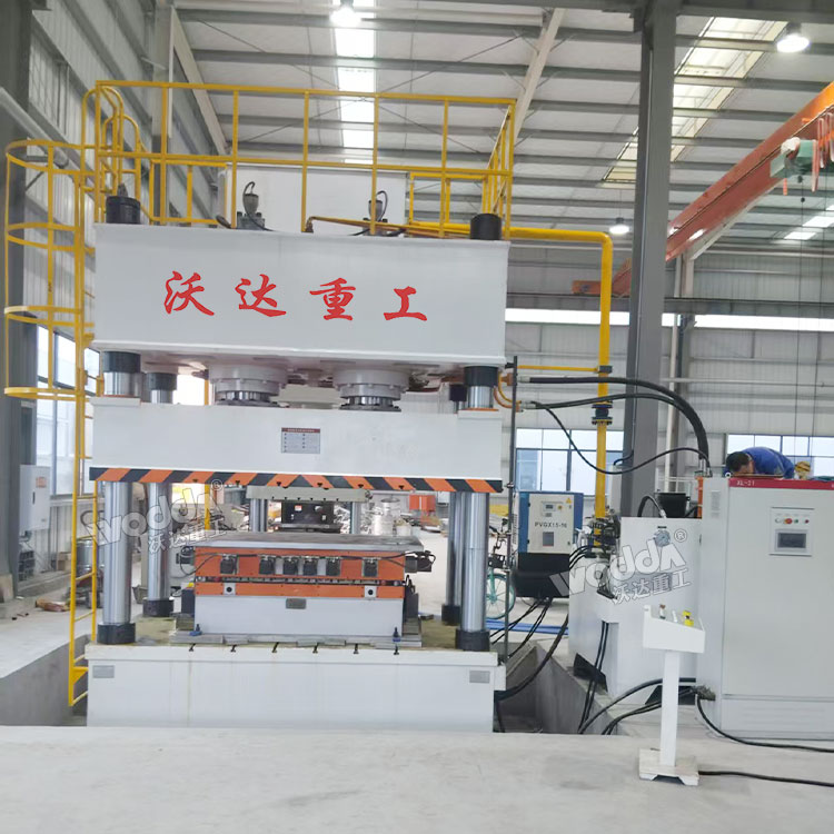 630噸四柱液壓機