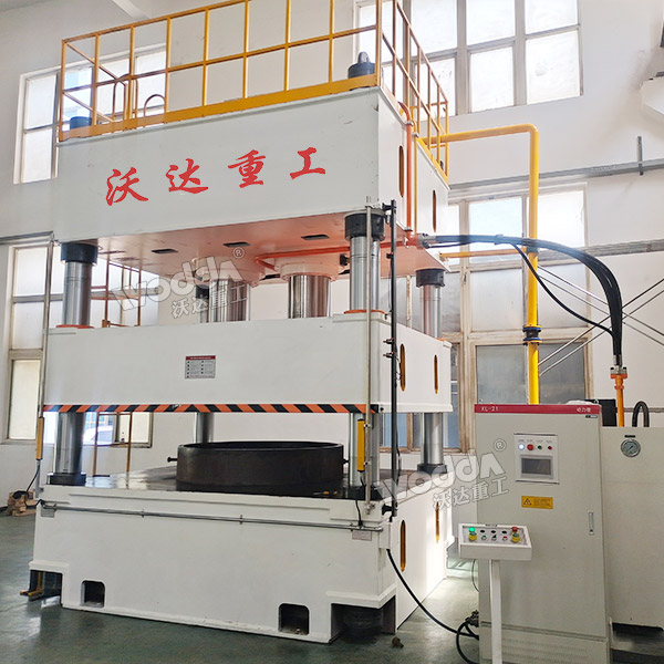 800噸復合材料成型液壓機