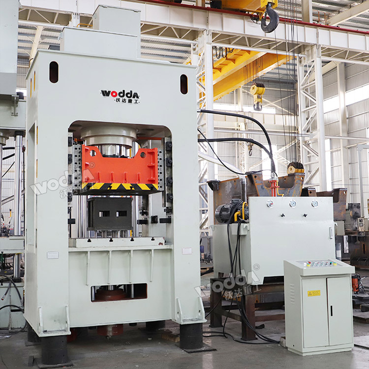 500噸油壓機 500噸油壓機