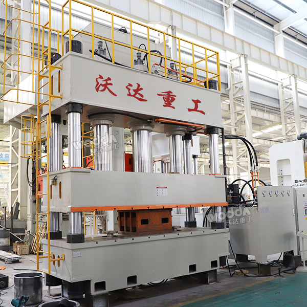 630噸波紋板成型液壓機(jī) 630噸波紋板成型液壓機(jī)