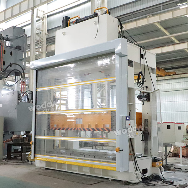 100噸汽車內(nèi)飾件液壓機