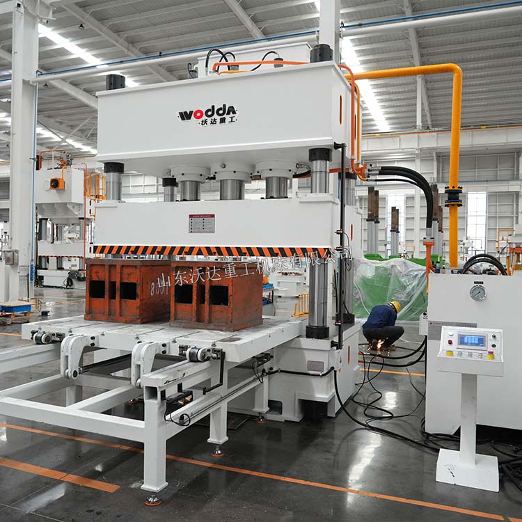 500噸四柱液壓機(jī)帶移動工作臺