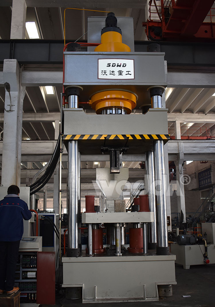 800噸四柱液壓機