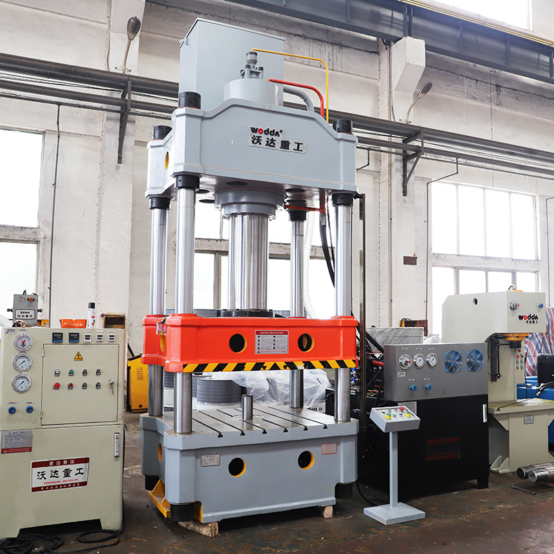 315噸四柱液壓機(jī)多少錢(qián)一臺(tái)