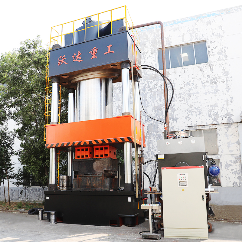 1600噸石墨電極壓制成型四柱液壓機生產廠家